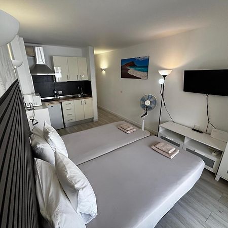Cozy Studio in Los Cristianos Beach FREE WIFI Arona  Zewnętrze zdjęcie